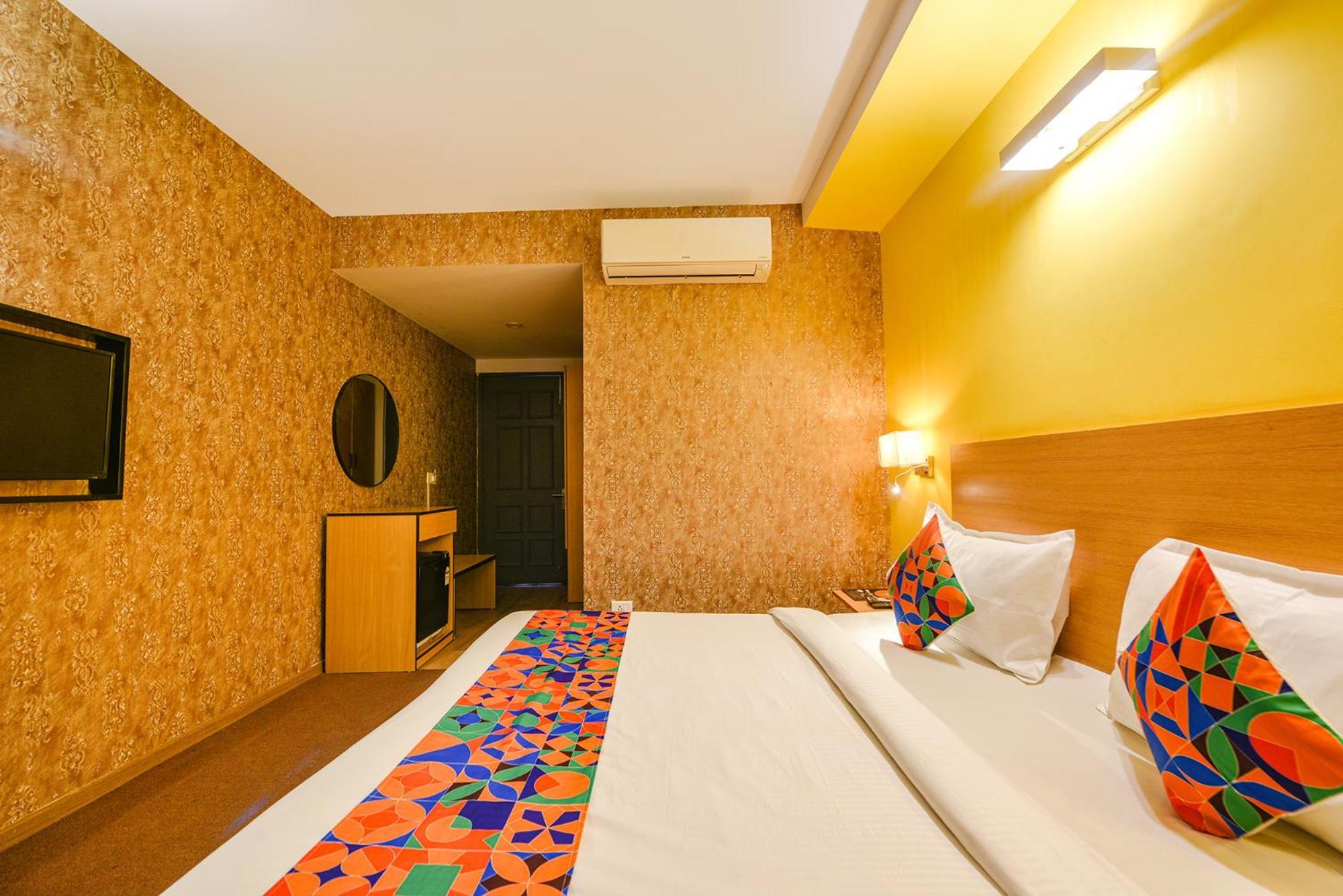 Fabhotel Old Meple Leaf Gurgaon Exterior foto